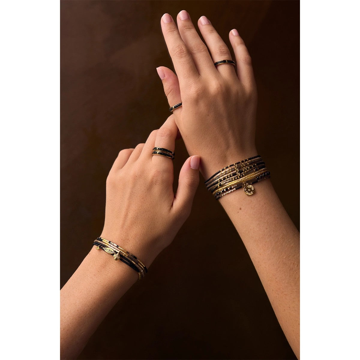 Chance Black Edition Bracelet. - BELLE MAIS PAS QUE