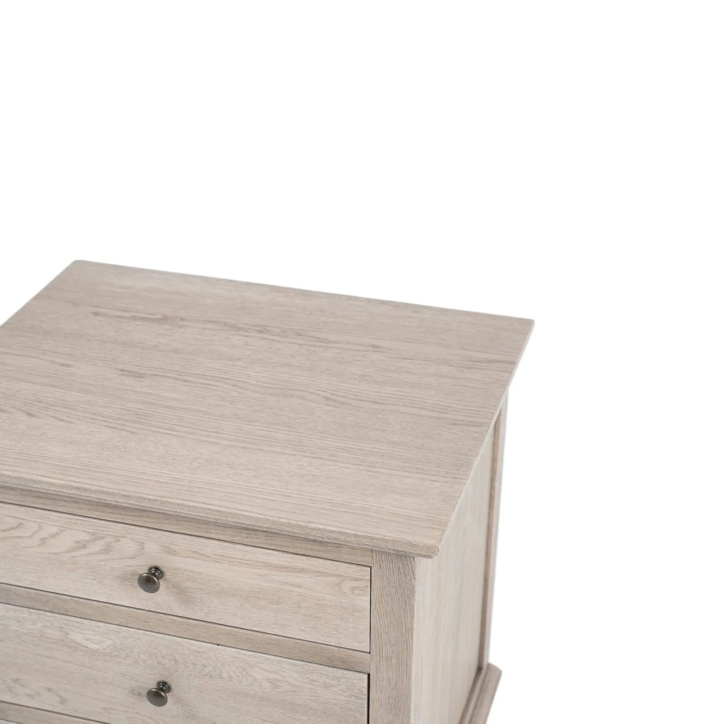 Emmerson Oak Side Table Round Knob