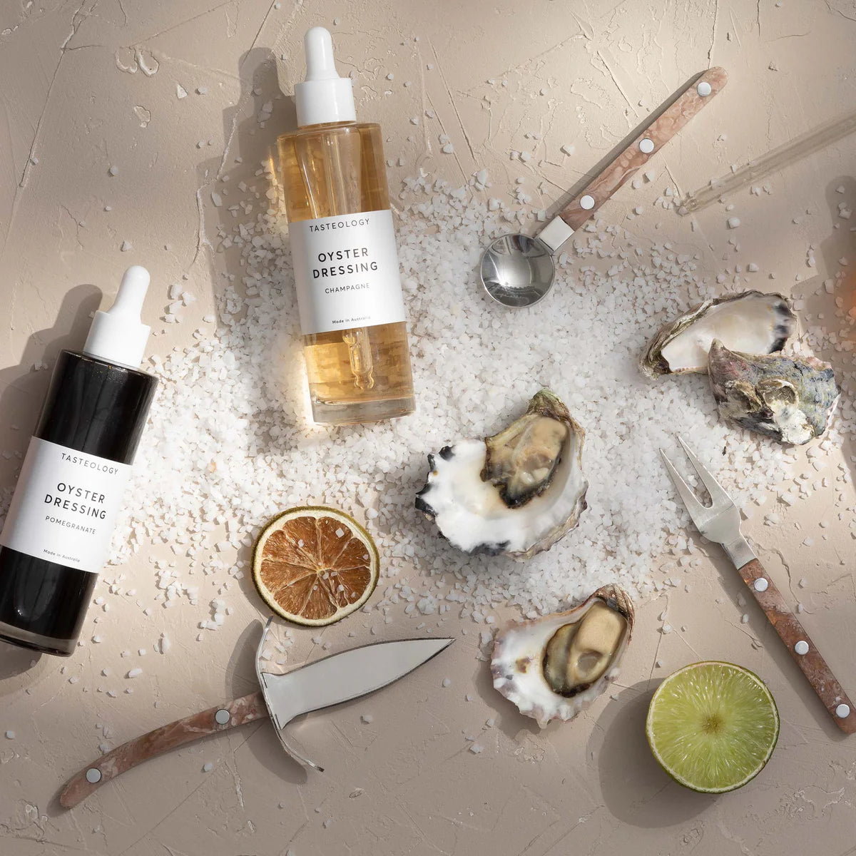 OYSTER SHUCKING KNIFE - TAUPE