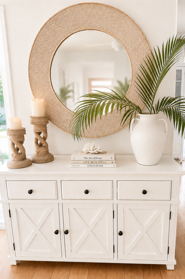 Sideboards / Consoles