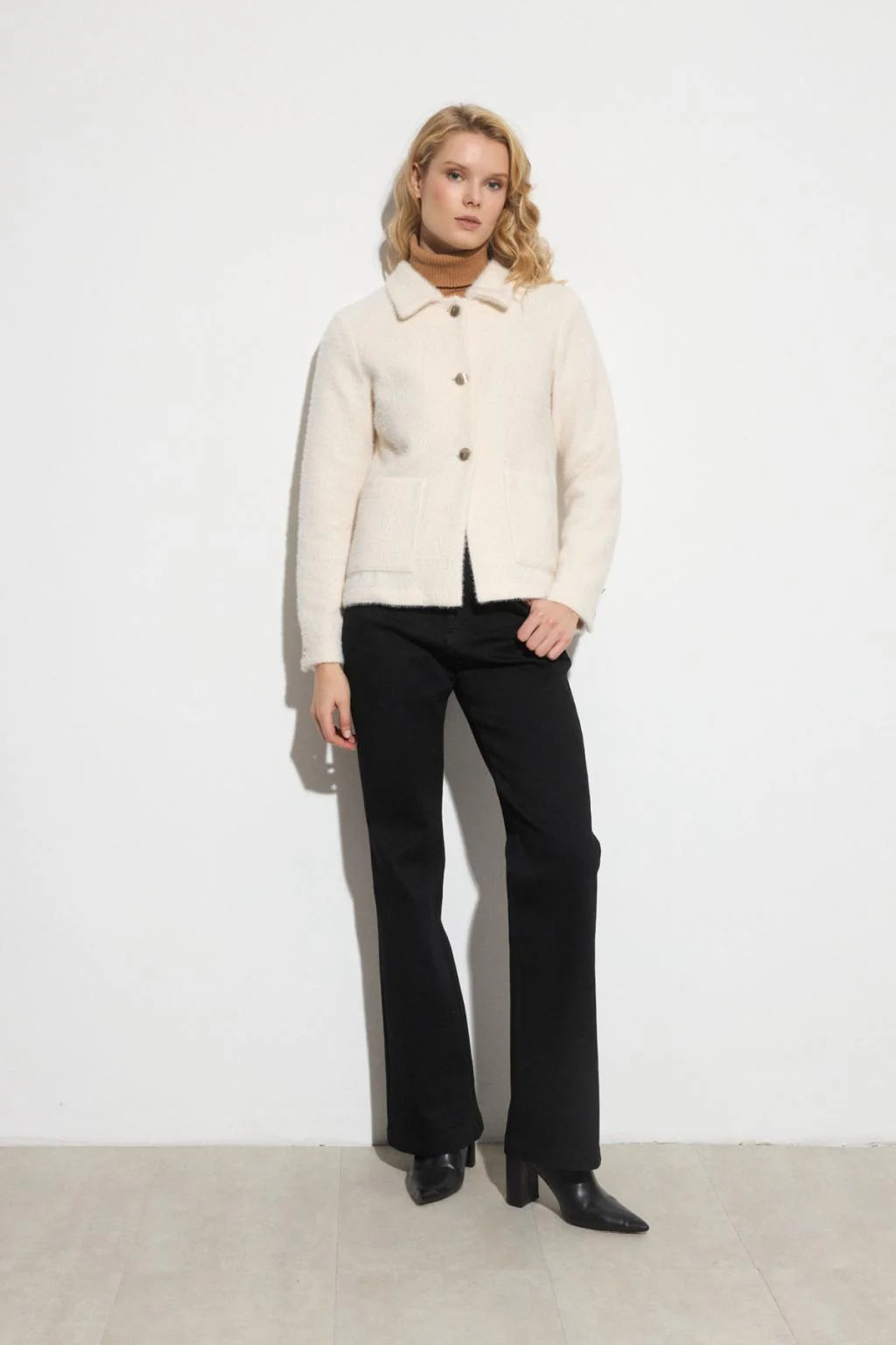 Panteón Jacket –Off White