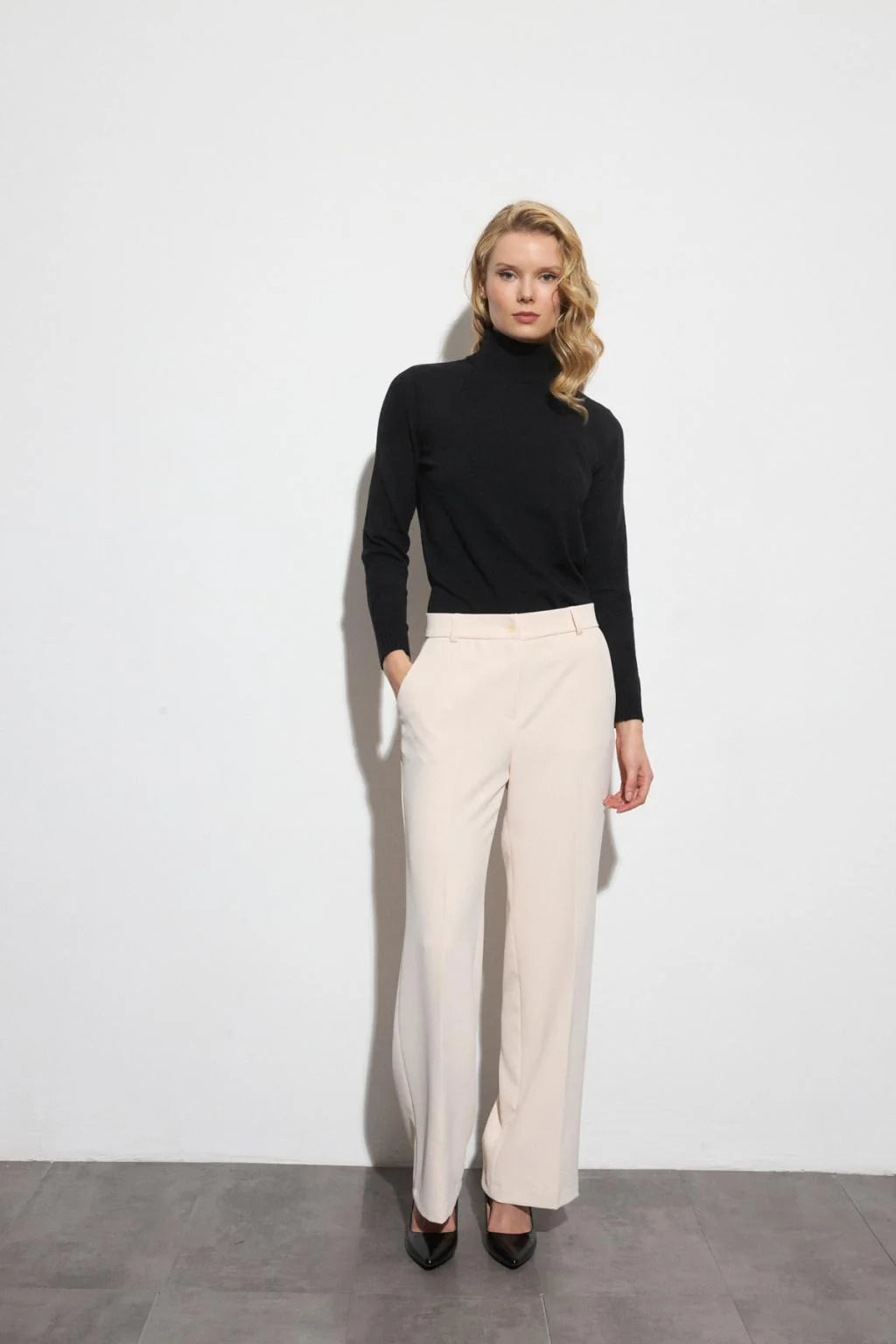 Turres Natural Trousers