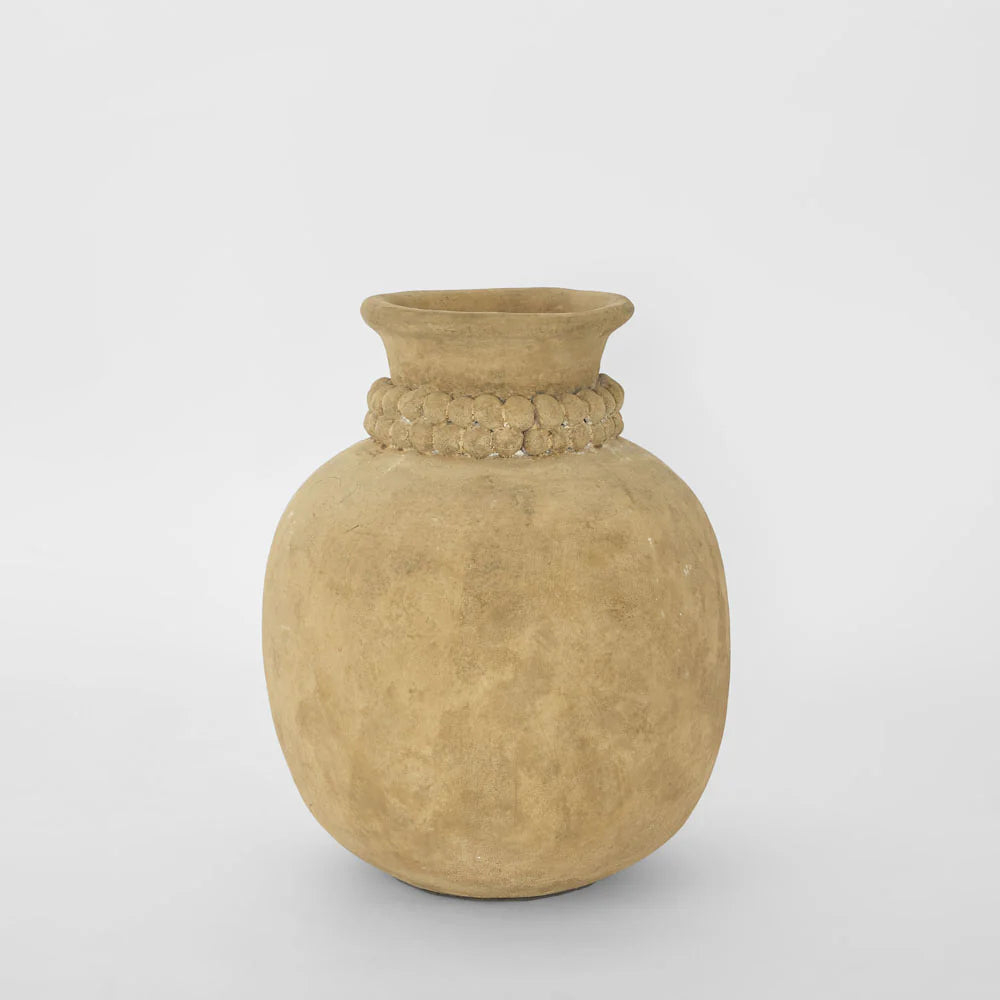 Dewi Pot With Dots