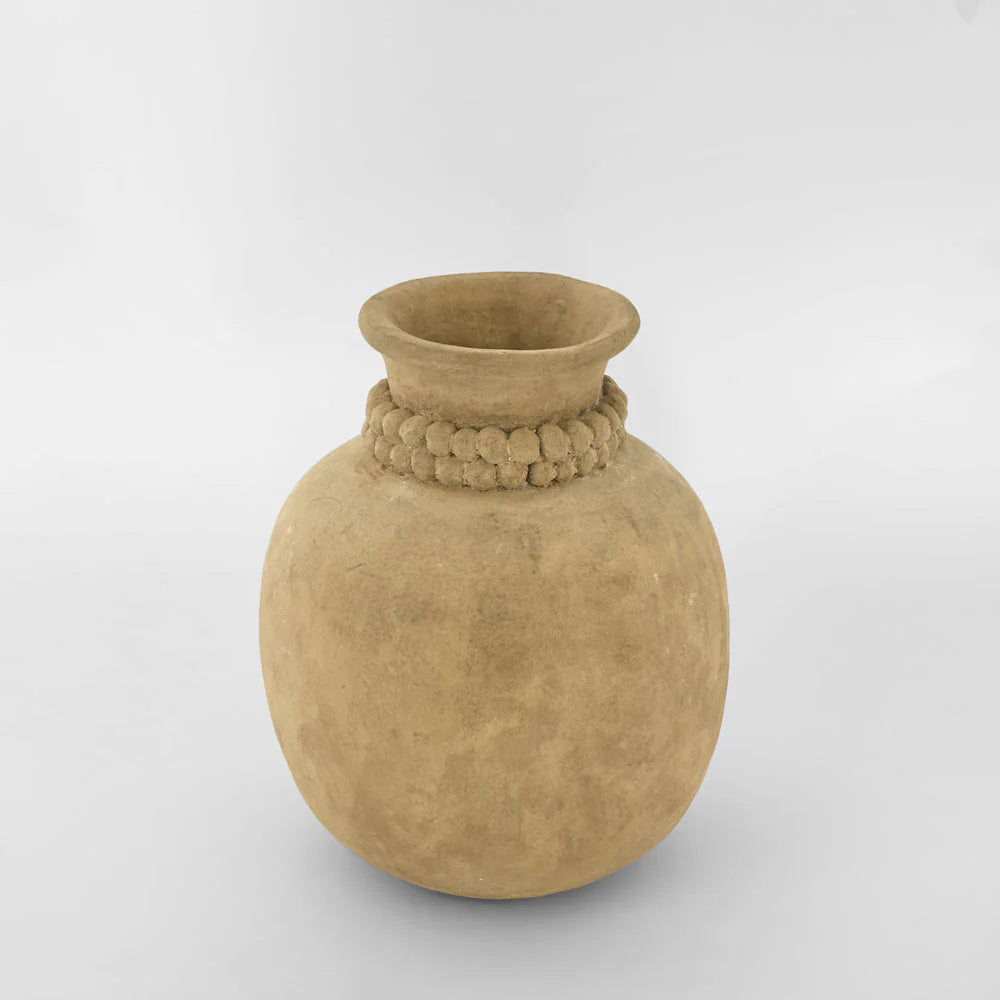 Dewi Pot With Dots