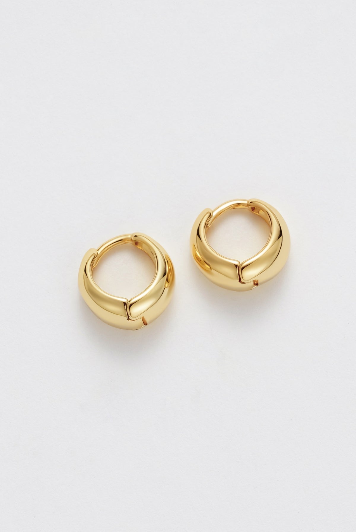 STEPH HOOP SMALL - GOLD