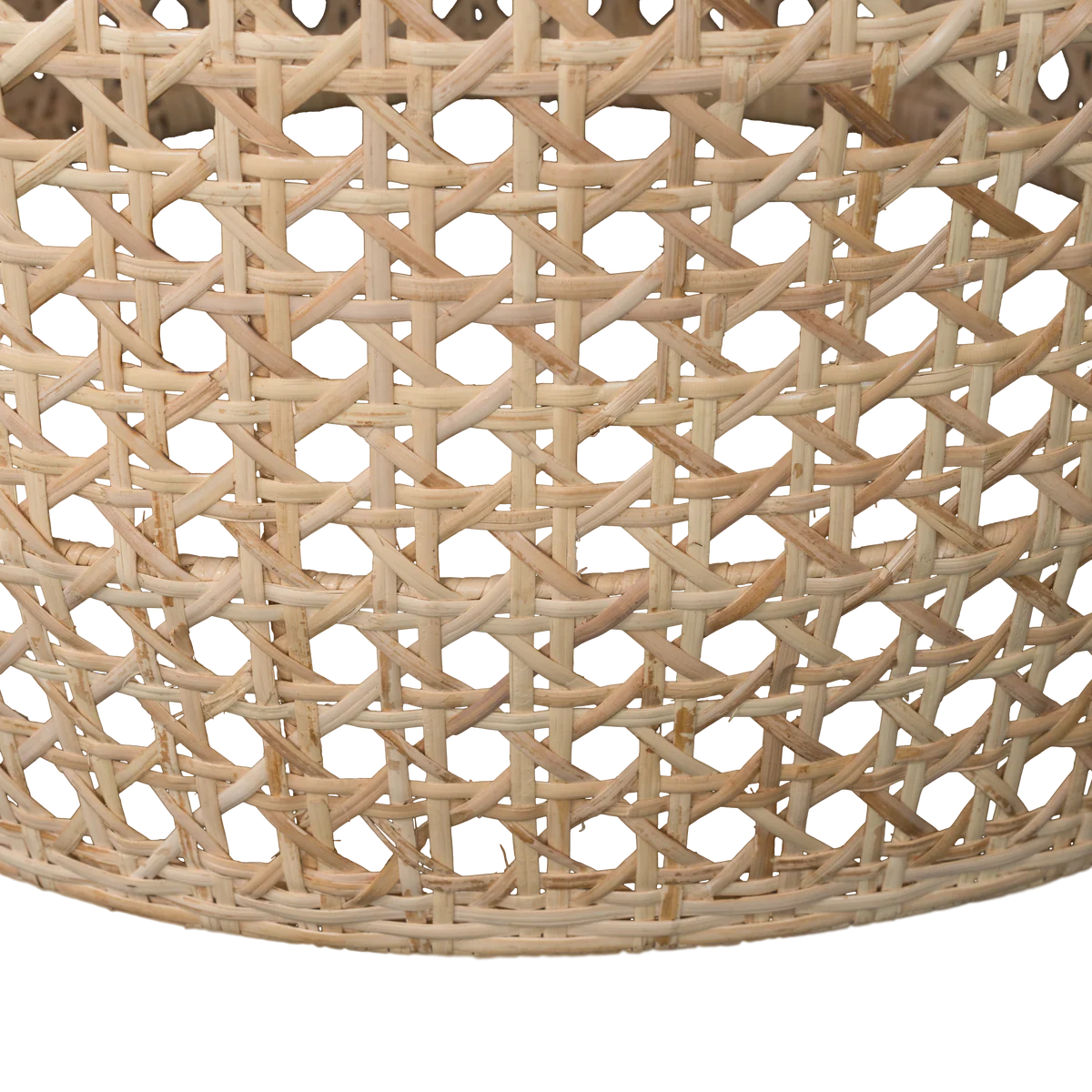 TENUN RATTAN WEAVE PENDANT